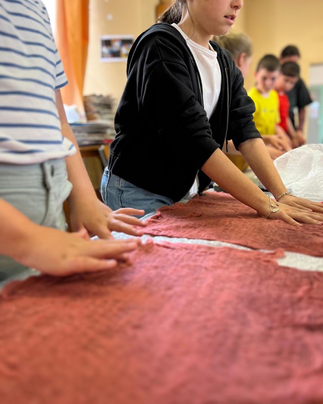 Stage tout public de tissage, feutrage ou teinture au laboratoire textile de TRAM-E